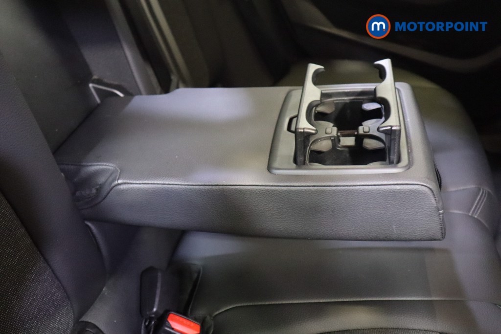 BMW 2 Series Sport Manual Petrol Saloon - Stock Number (1571266) - 27th supplementary image
