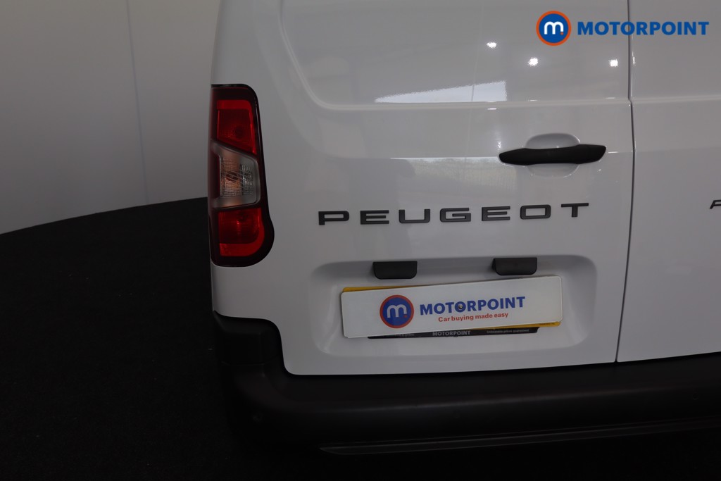 Peugeot Partner Professional Manual Diesel Panel Van - Stock Number (1571280) - 32nd supplementary image