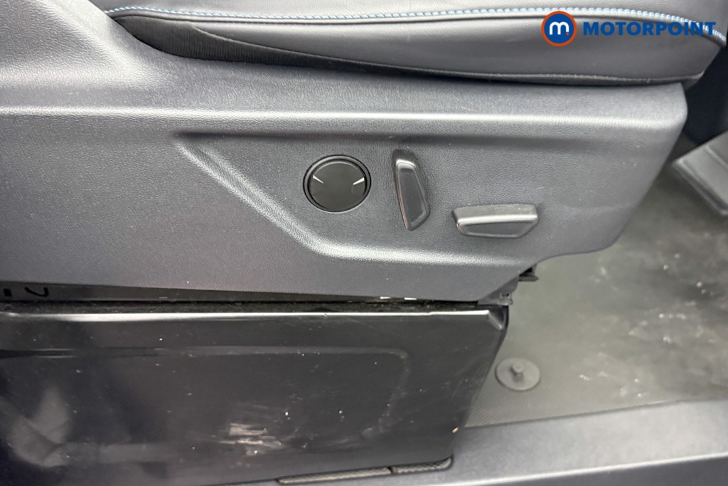 Ford Transit Custom Sport Automatic Diesel Panel Van - Stock Number (1571441) - 12th supplementary image