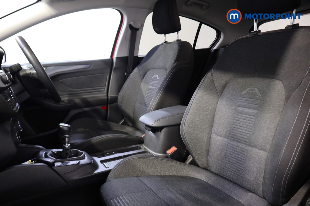 Ford Focus Active Edition Manual Petrol-Electric Hybrid Hatchback - Stock Number (1571497) - 9th supplementary image