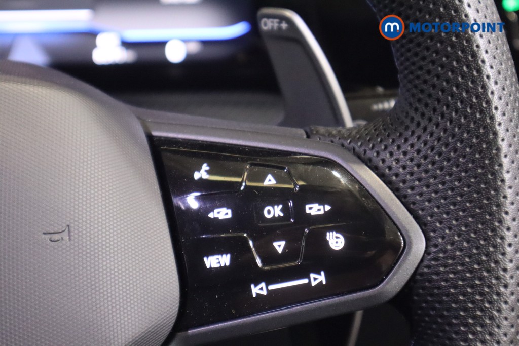 Volkswagen Golf R Automatic Petrol Hatchback - Stock Number (1571621) - 19th supplementary image