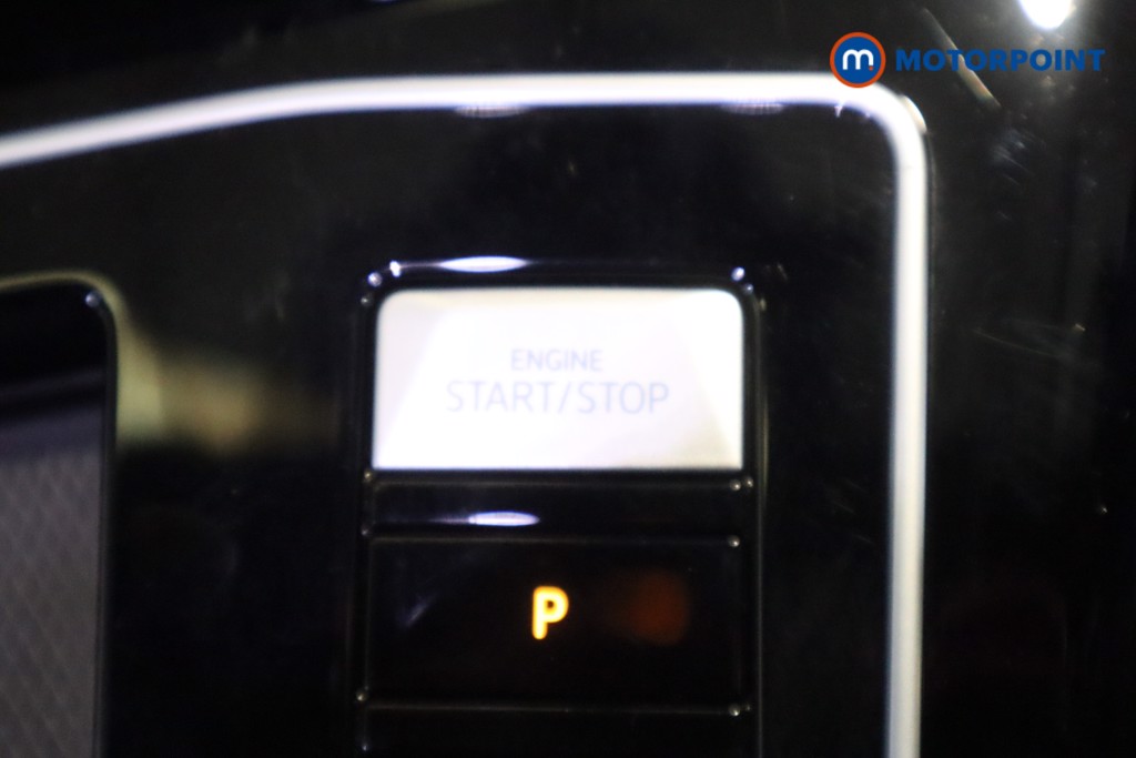 Volkswagen Golf R Automatic Petrol Hatchback - Stock Number (1571621) - 24th supplementary image