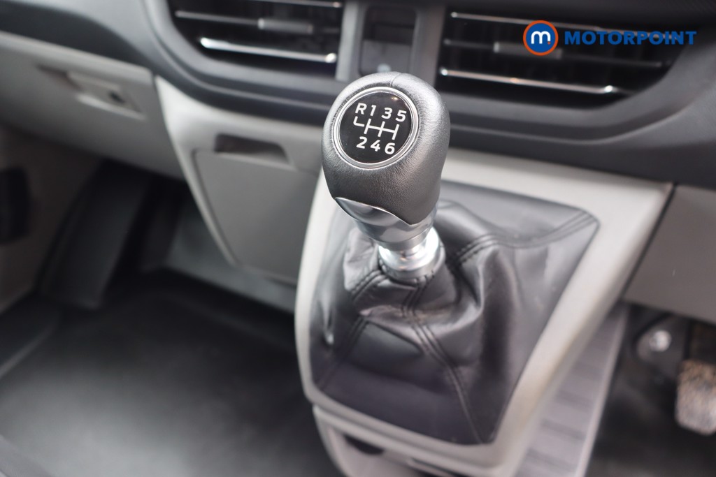 Ford Transit Custom Limited Manual Diesel Panel Van - Stock Number (1571845) - 6th supplementary image