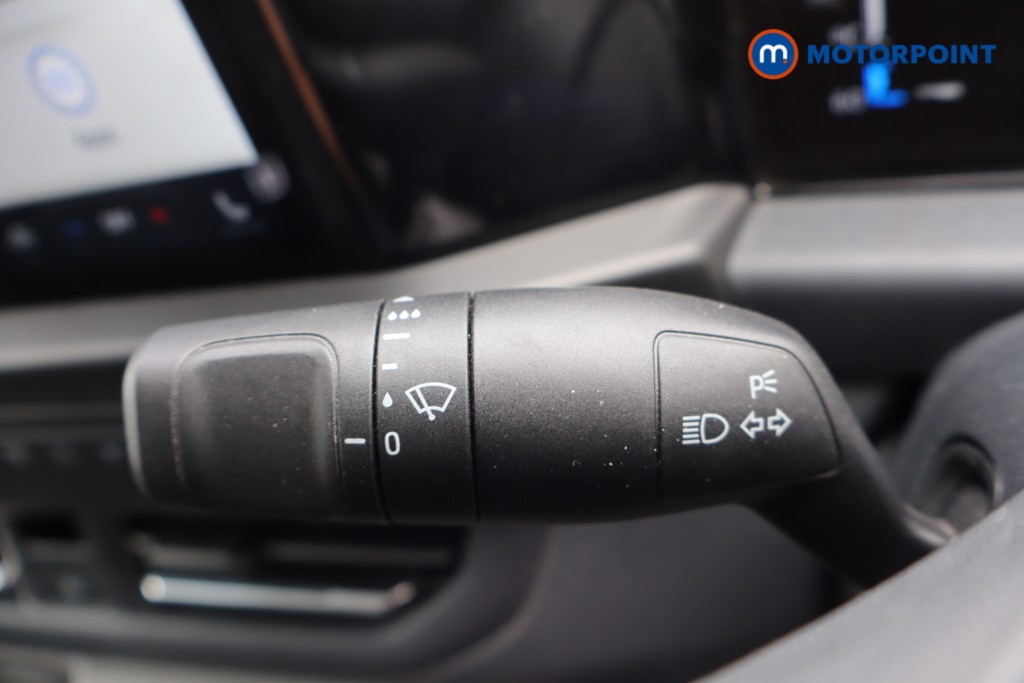 Ford Transit Custom Limited Manual Diesel Panel Van - Stock Number (1571845) - 8th supplementary image