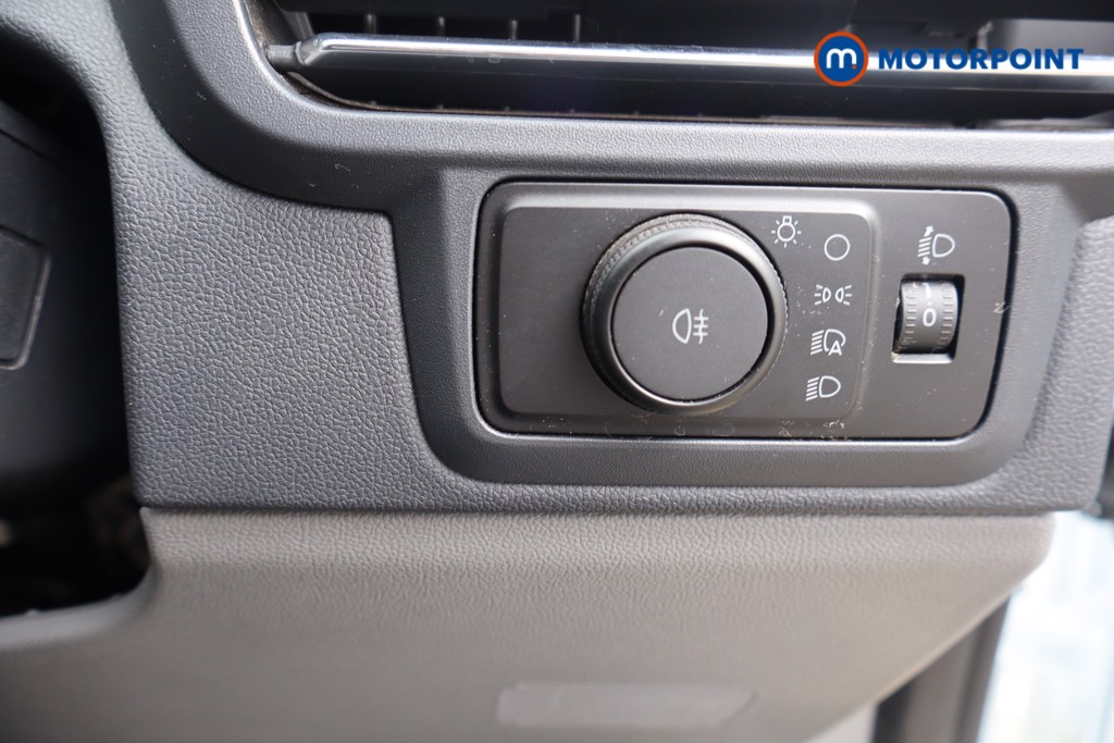 Ford Transit Custom Limited Manual Diesel Panel Van - Stock Number (1571845) - 11th supplementary image