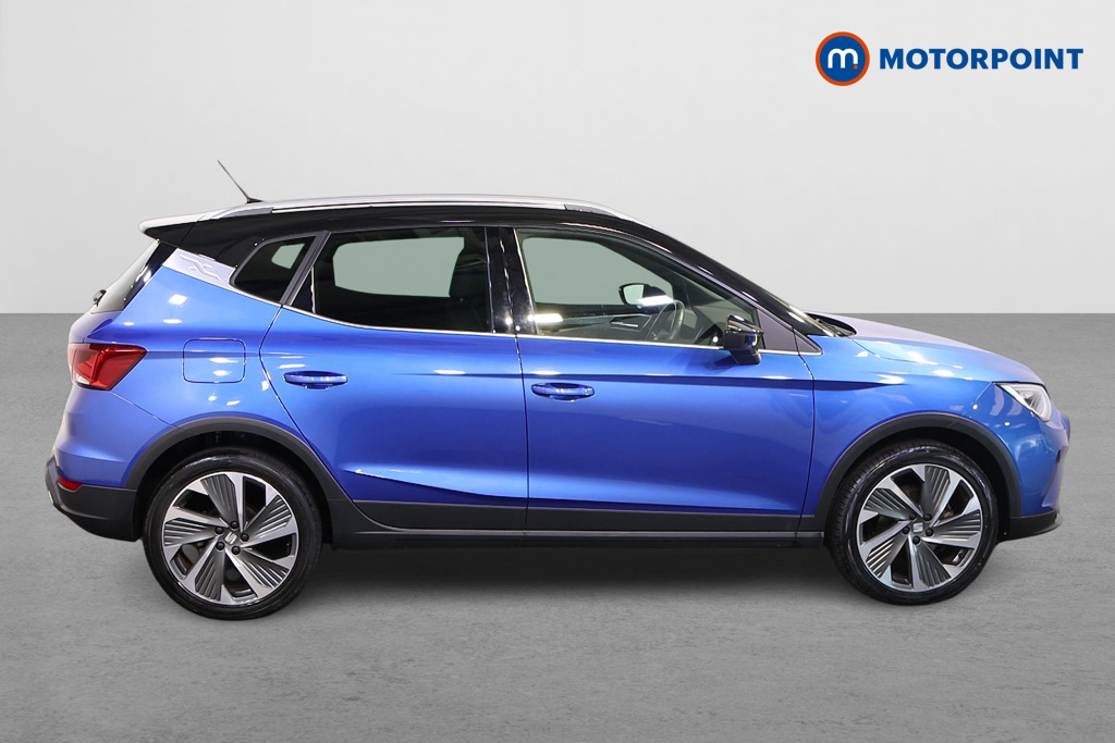 Seat Arona Fr Sport Manual Petrol SUV - Stock Number (1571928) - Drivers side