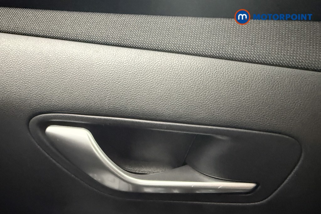 Hyundai Tucson Se Connect Manual Petrol SUV - Stock Number (1572107) - 15th supplementary image