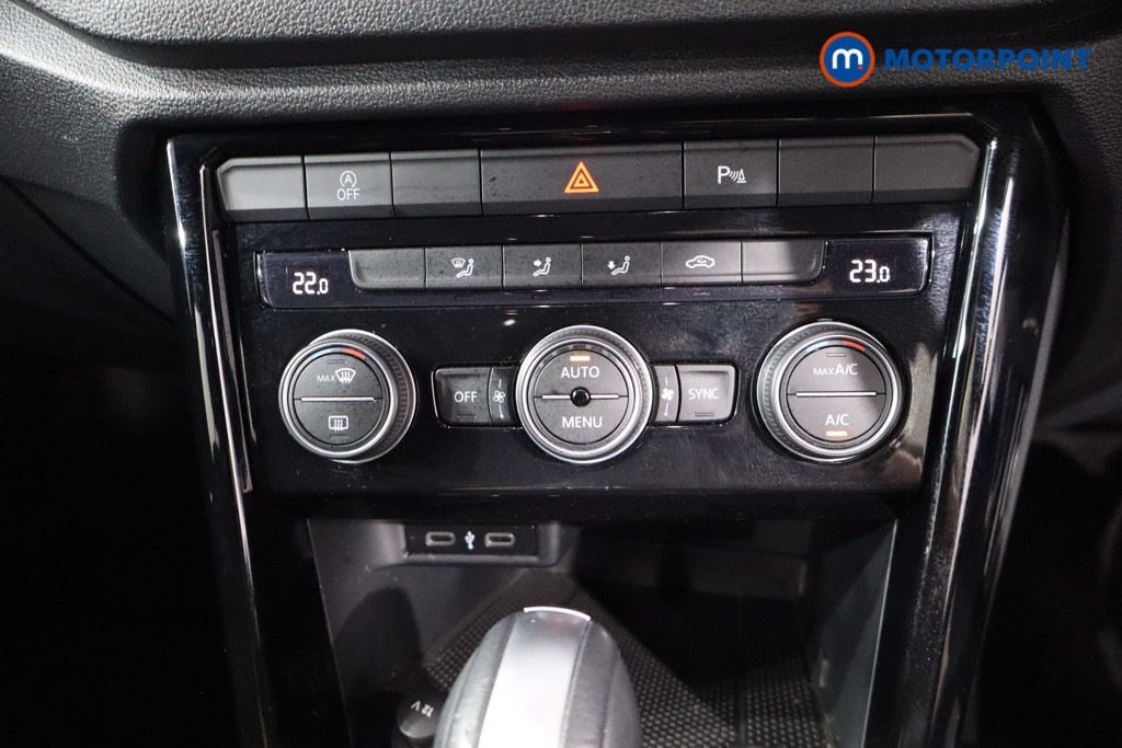 Volkswagen T-Roc Black Edition Automatic Petrol SUV - Stock Number (1572344) - 16th supplementary image