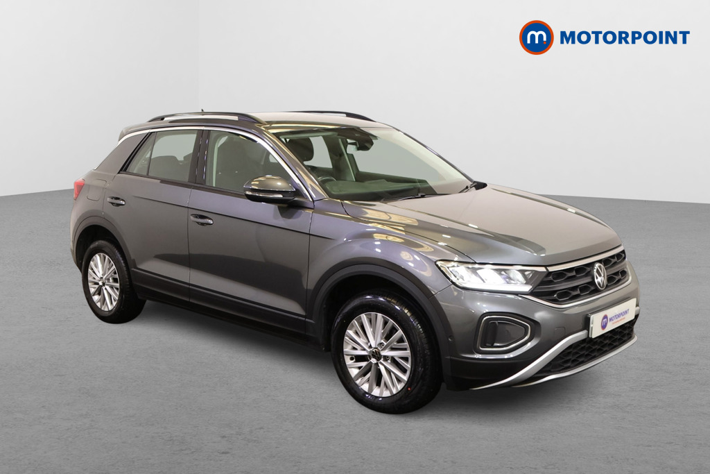 Volkswagen T-Roc Life Manual Petrol SUV - Stock Number (1572378) - Drivers side front corner