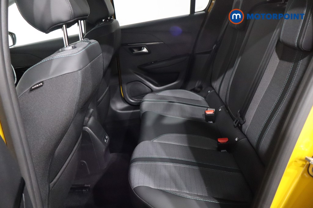 Peugeot 208 Allure Premium Manual Petrol Hatchback - Stock Number (1572403) - 5th supplementary image