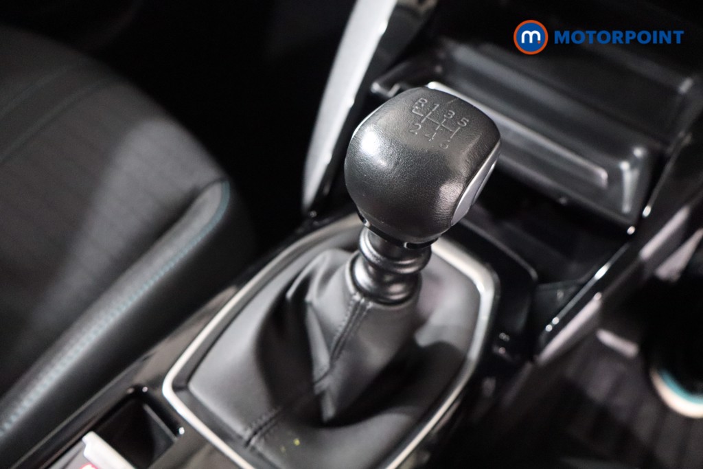 Peugeot 208 Allure Premium Manual Petrol Hatchback - Stock Number (1572403) - 14th supplementary image