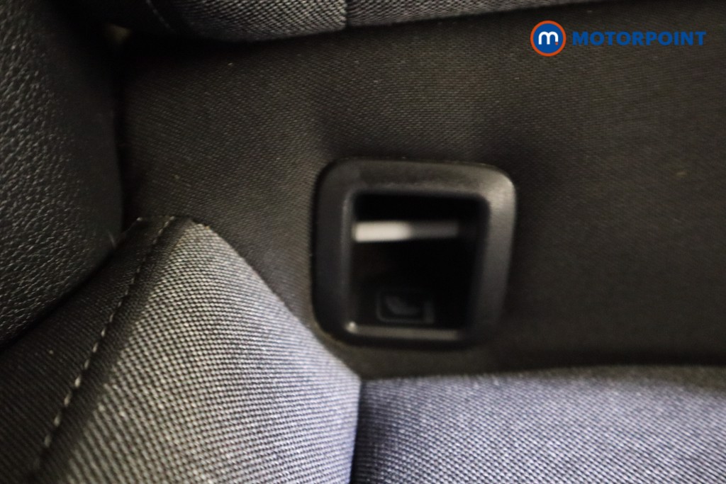Seat Ateca Se Technology Manual Petrol SUV - Stock Number (1572482) - 27th supplementary image