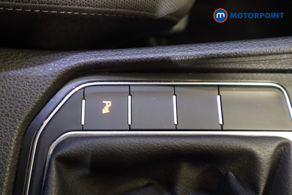 Volkswagen Golf Sv SE Manual Petrol Hatchback - Stock Number (1572615) - 22nd supplementary image