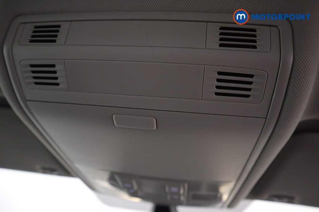 Volkswagen Golf Sv SE Manual Petrol Hatchback - Stock Number (1572615) - 24th supplementary image