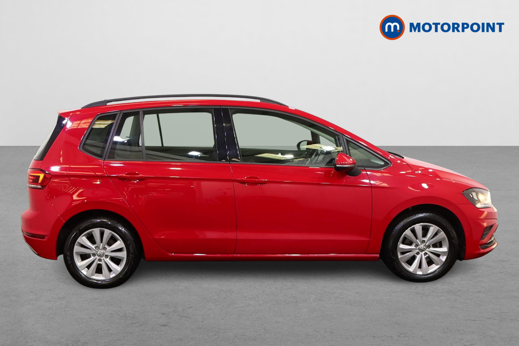 Volkswagen Golf Sv SE Manual Petrol Hatchback - Stock Number (1572615) - Drivers side