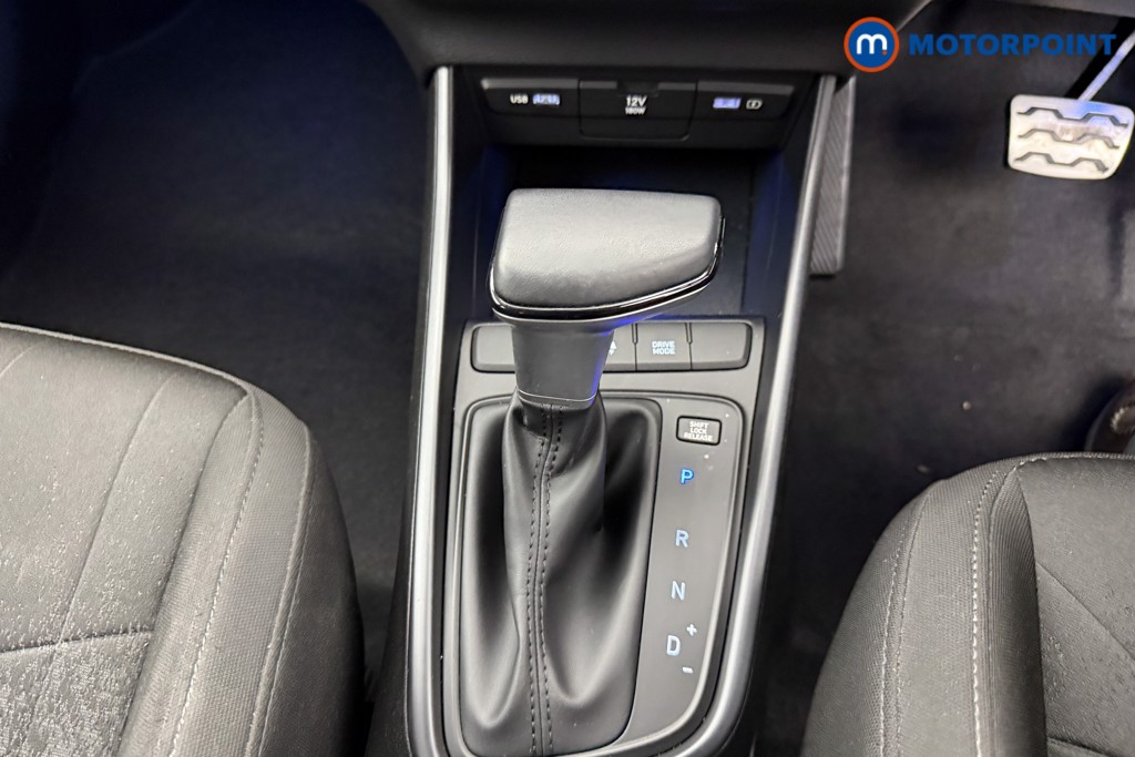 Hyundai Bayon Se Connect Automatic Petrol-Electric Hybrid SUV - Stock Number (1572633) - 9th supplementary image