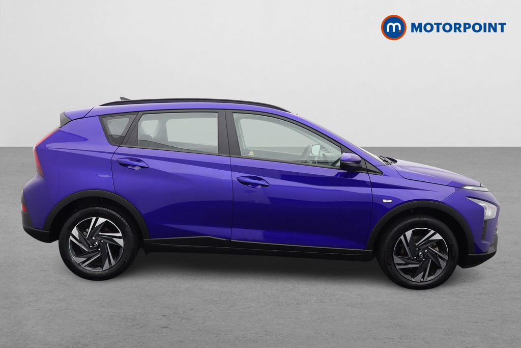 Hyundai Bayon Se Connect Automatic Petrol-Electric Hybrid SUV - Stock Number (1572633) - Drivers side