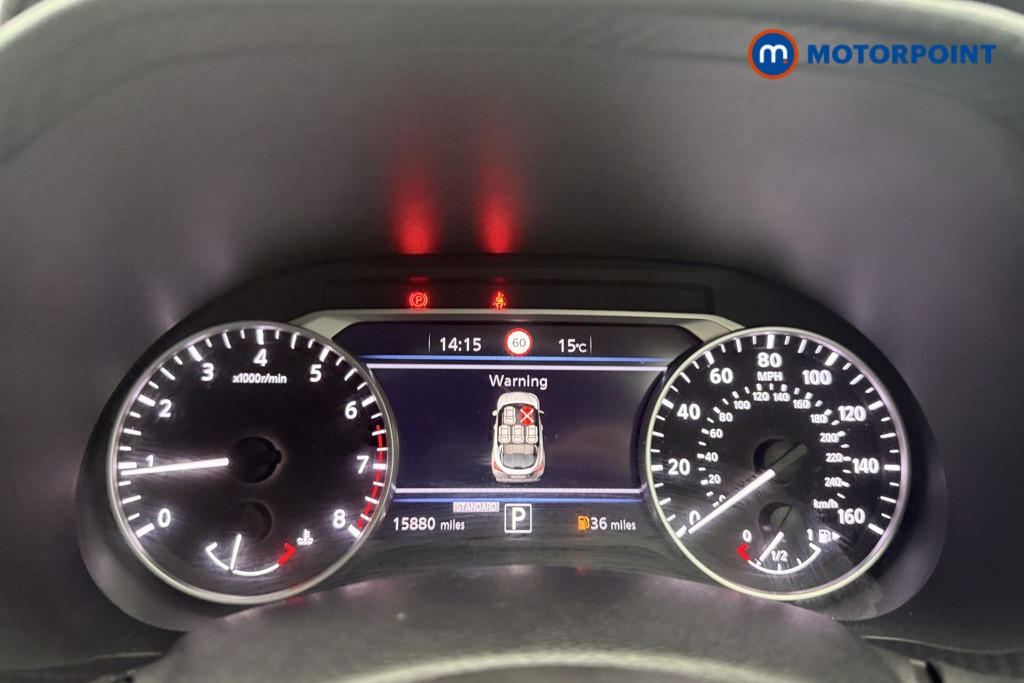 Nissan Juke N-Connecta Automatic Petrol SUV - Stock Number (1572652) - 4th supplementary image