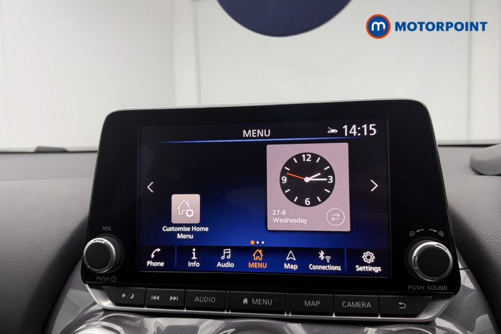 Nissan Juke N-Connecta Automatic Petrol SUV - Stock Number (1572652) - 5th supplementary image