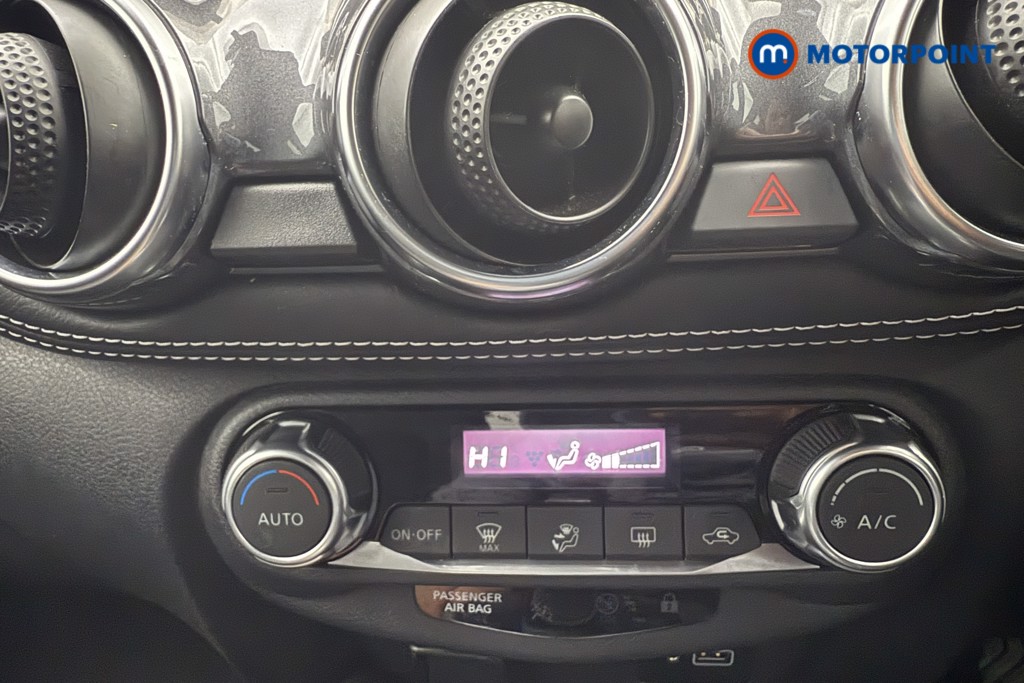 Nissan Juke N-Connecta Automatic Petrol SUV - Stock Number (1572652) - 10th supplementary image