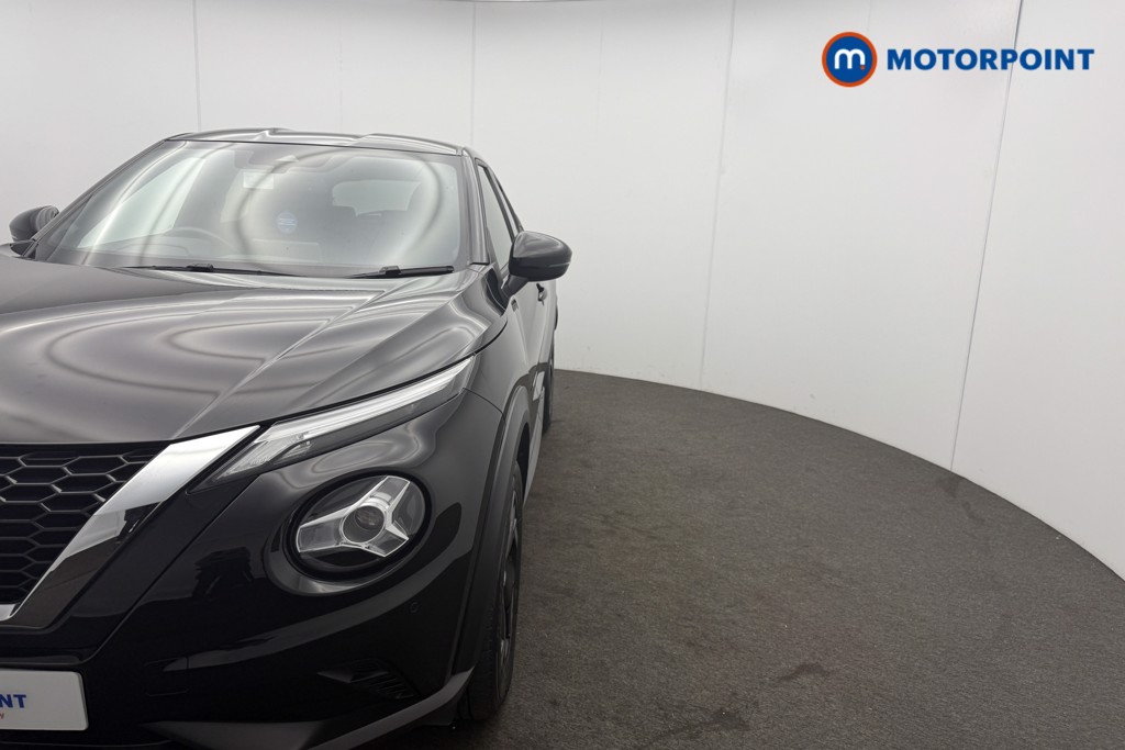 Nissan Juke N-Connecta Automatic Petrol SUV - Stock Number (1572652) - 21st supplementary image
