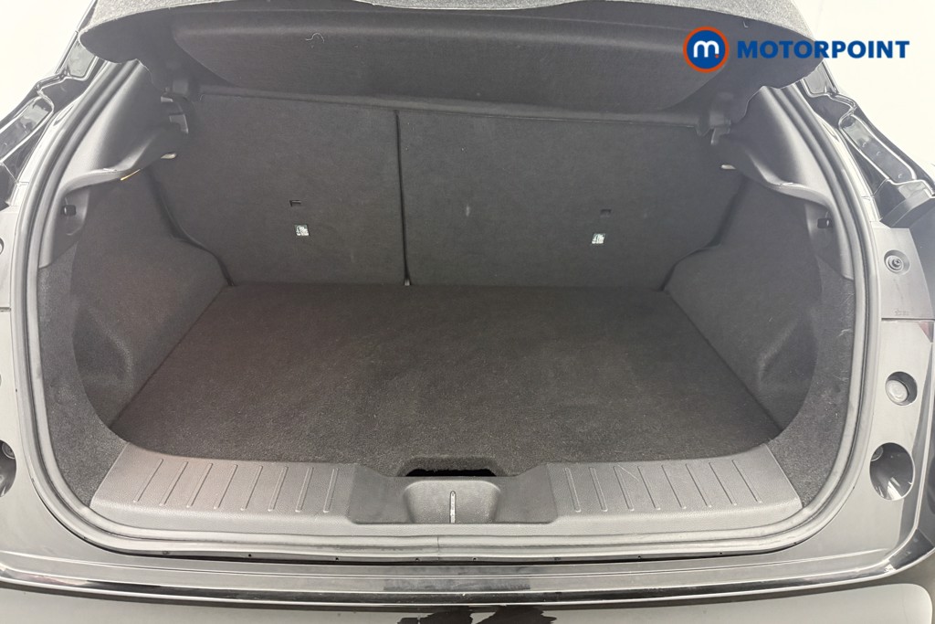 Nissan Juke N-Connecta Automatic Petrol SUV - Stock Number (1572652) - 27th supplementary image