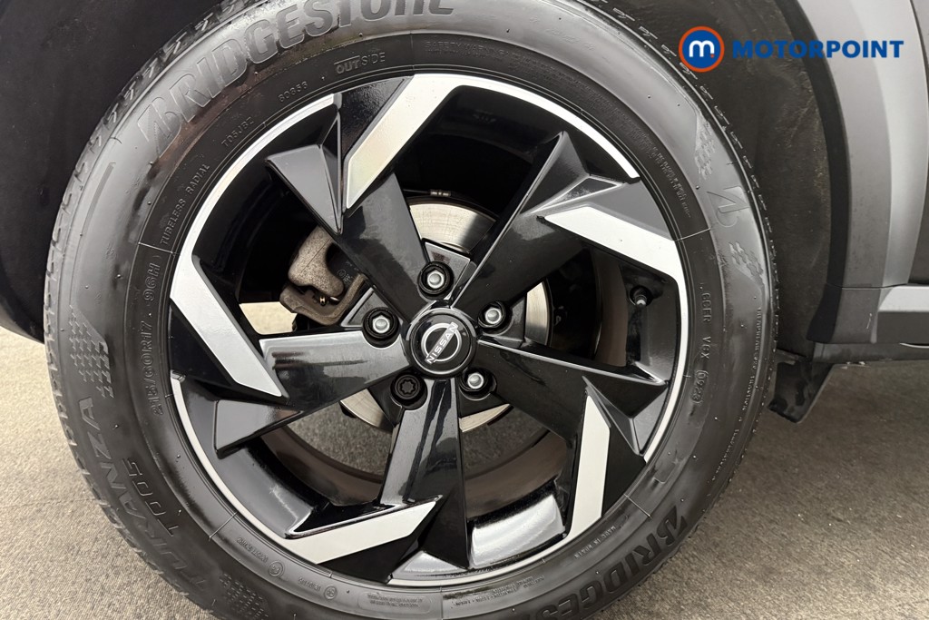 Nissan Juke N-Connecta Automatic Petrol SUV - Stock Number (1572657) - 10th supplementary image