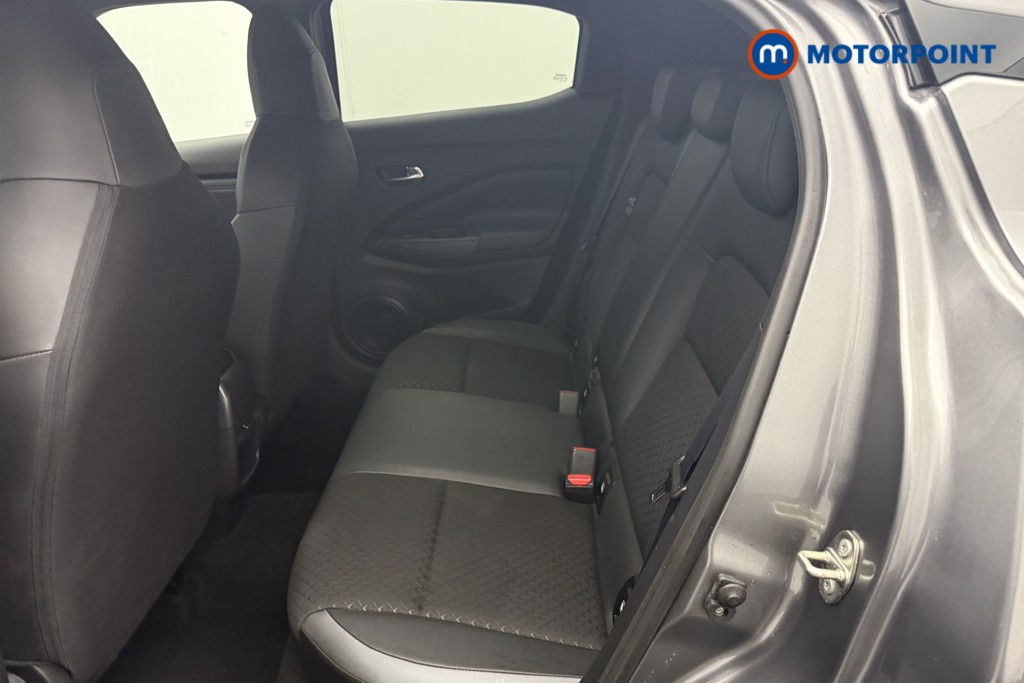 Nissan Juke N-Connecta Automatic Petrol SUV - Stock Number (1572661) - 2nd supplementary image