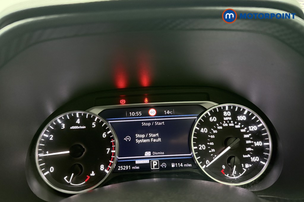 Nissan Juke N-Connecta Automatic Petrol SUV - Stock Number (1572661) - 4th supplementary image