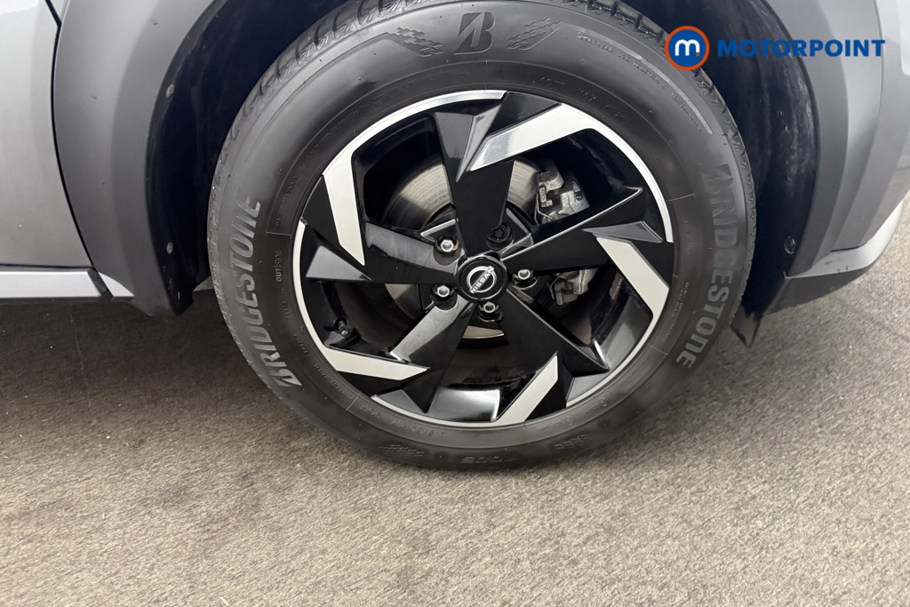Nissan Juke N-Connecta Automatic Petrol SUV - Stock Number (1572661) - 18th supplementary image