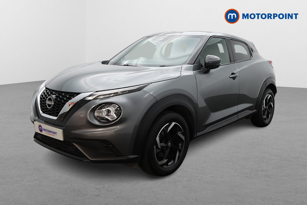 Nissan Juke N-Connecta Automatic Petrol SUV - Stock Number (1572661) - Passenger side front corner