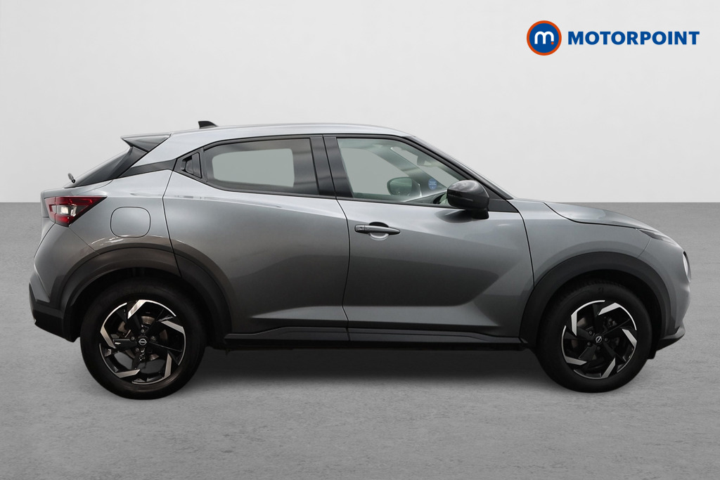 Nissan Juke N-Connecta Automatic Petrol SUV - Stock Number (1572661) - Drivers side
