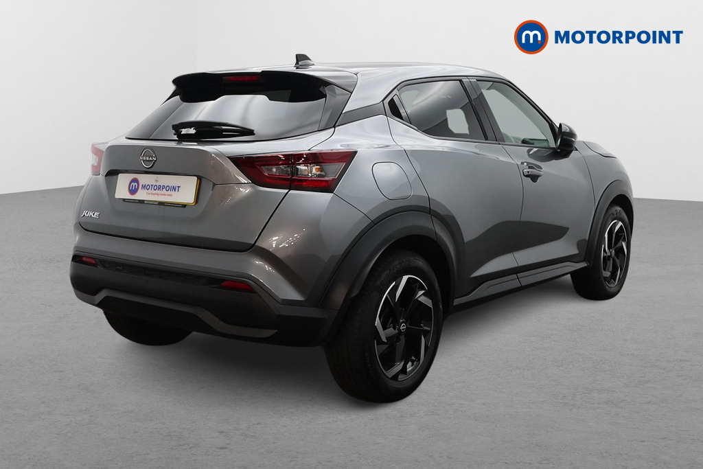 Nissan Juke N-Connecta Automatic Petrol SUV - Stock Number (1572661) - Drivers side rear corner