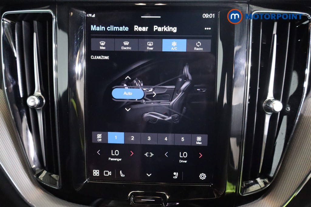 Volvo Xc60 Plus Black Edition Automatic Petrol SUV - Stock Number (1572806) - 5th supplementary image