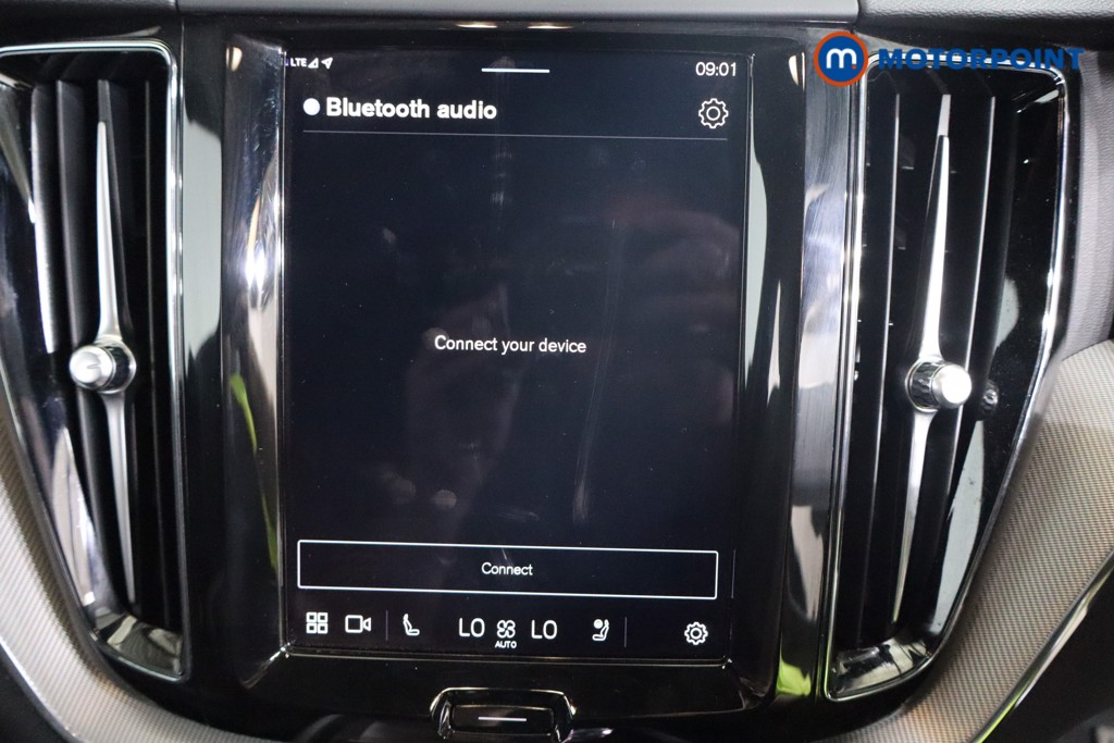 Volvo Xc60 Plus Black Edition Automatic Petrol SUV - Stock Number (1572806) - 7th supplementary image