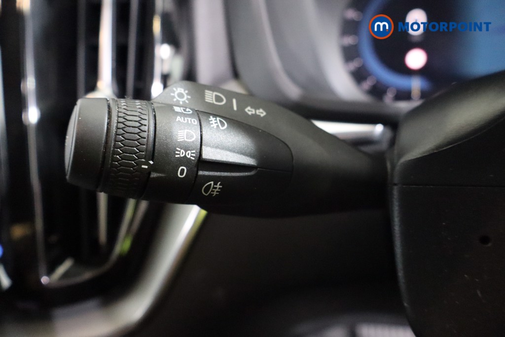 Volvo Xc60 Plus Black Edition Automatic Petrol SUV - Stock Number (1572806) - 14th supplementary image
