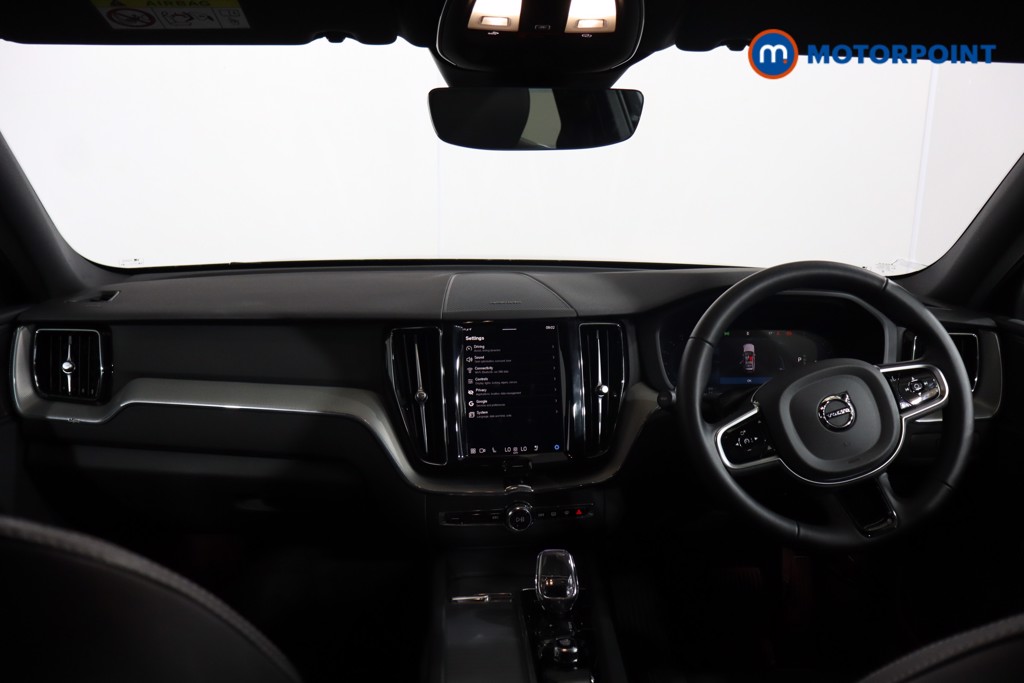 Volvo Xc60 Plus Black Edition Automatic Petrol SUV - Stock Number (1572806) - 23rd supplementary image