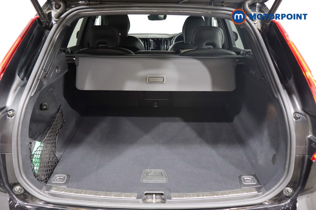 Volvo Xc60 Plus Black Edition Automatic Petrol SUV - Stock Number (1572806) - 24th supplementary image