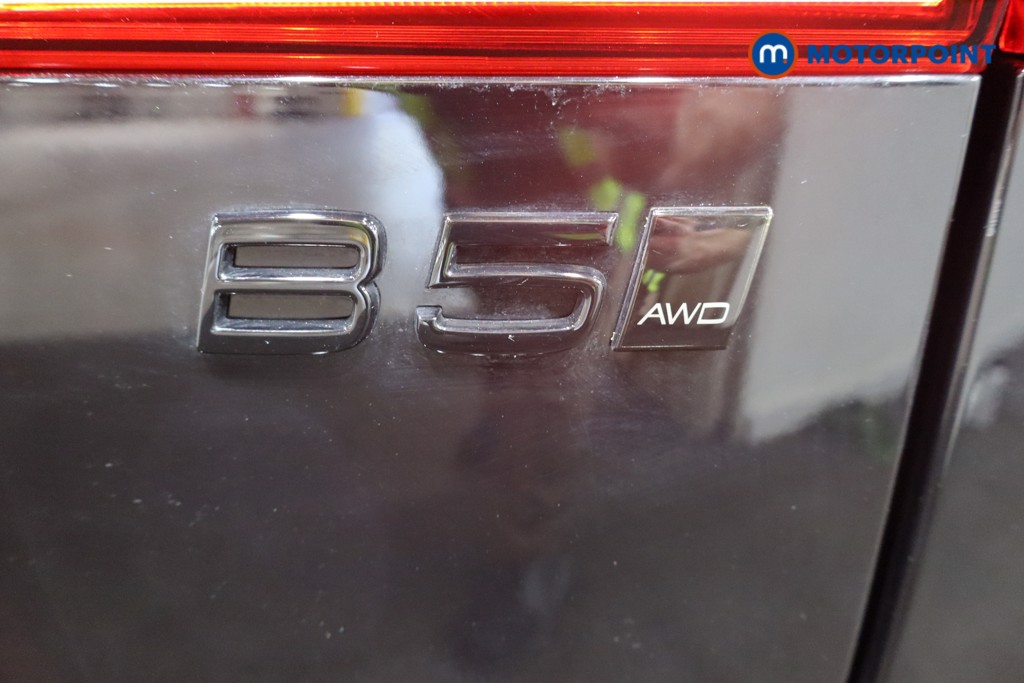 Volvo Xc60 Plus Black Edition Automatic Petrol SUV - Stock Number (1572806) - 33rd supplementary image