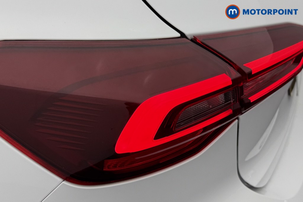 Ford Focus St-Line Style Automatic Petrol-Electric Hybrid Hatchback - Stock Number (1573218) - 23rd supplementary image