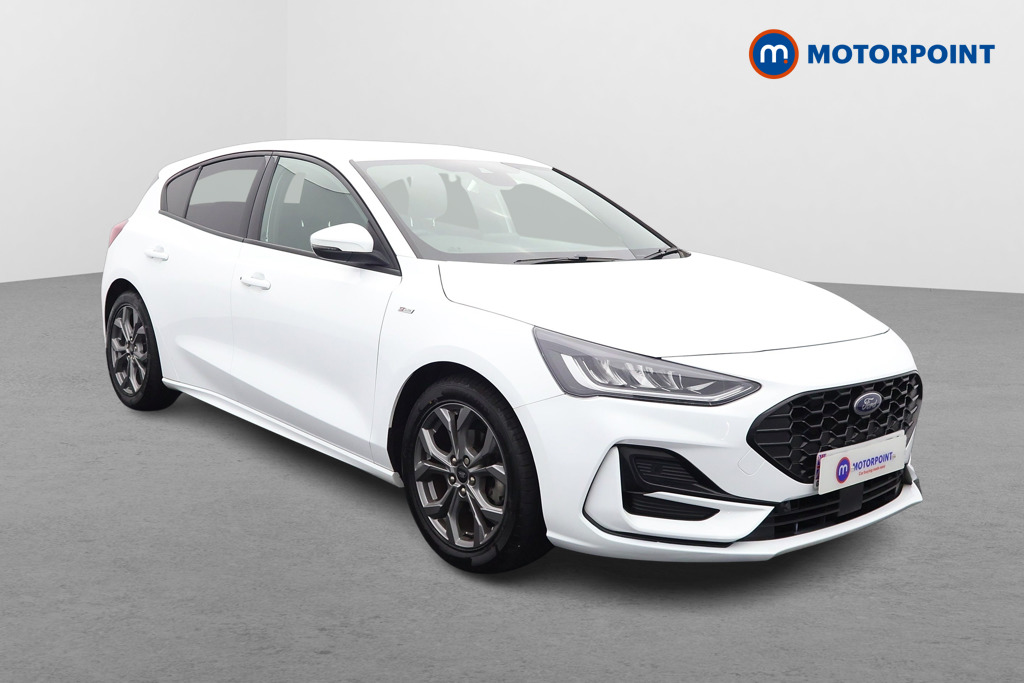 Ford Focus St-Line Style Automatic Petrol-Electric Hybrid Hatchback - Stock Number (1573218) - Drivers side front corner