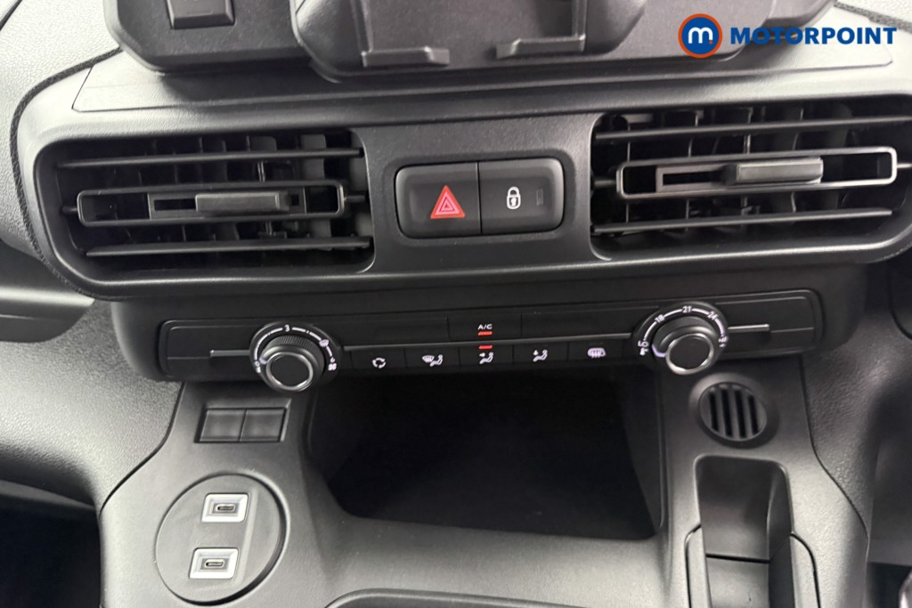 Vauxhall Combo Cargo Prime Manual Diesel Panel Van - Stock Number (1573226) - 6th supplementary image