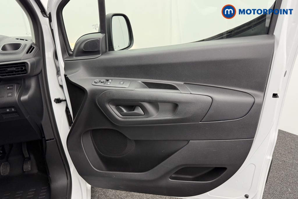 Vauxhall Combo Cargo Prime Manual Diesel Panel Van - Stock Number (1573226) - 12th supplementary image