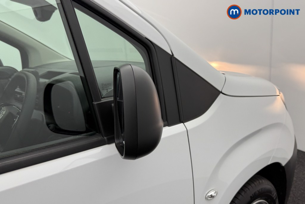 Vauxhall Combo Cargo Prime Manual Diesel Panel Van - Stock Number (1573226) - 13th supplementary image
