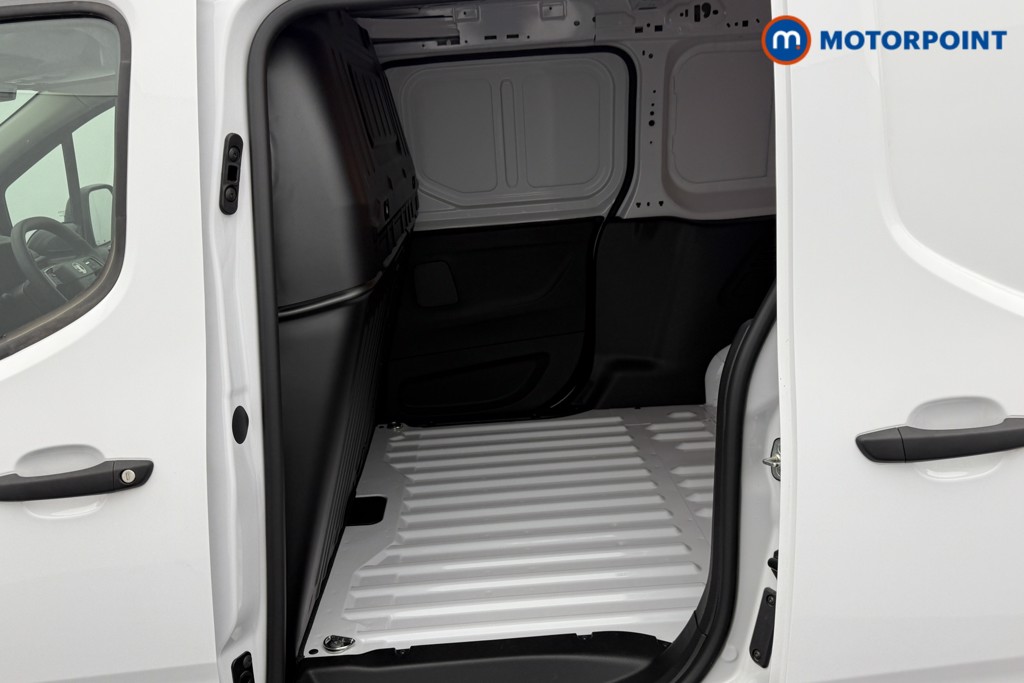 Vauxhall Combo Cargo Prime Manual Diesel Panel Van - Stock Number (1573226) - 15th supplementary image