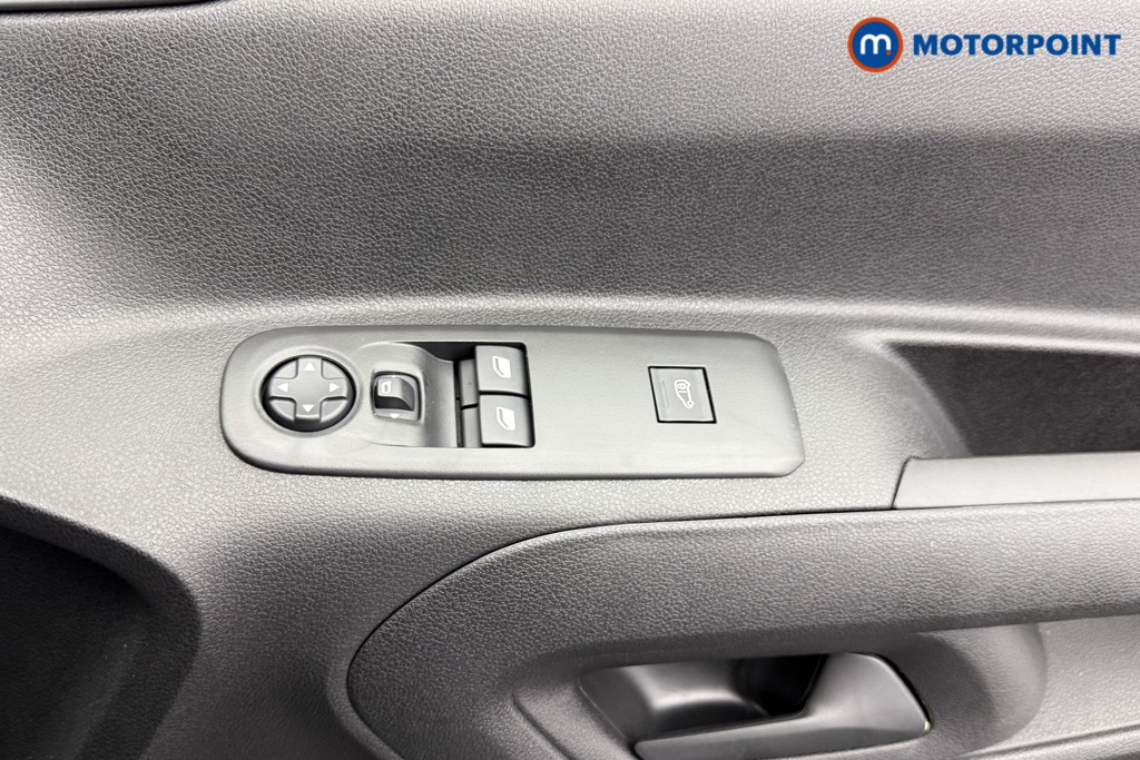 Vauxhall Combo Cargo Prime Manual Diesel Panel Van - Stock Number (1573239) - 11th supplementary image