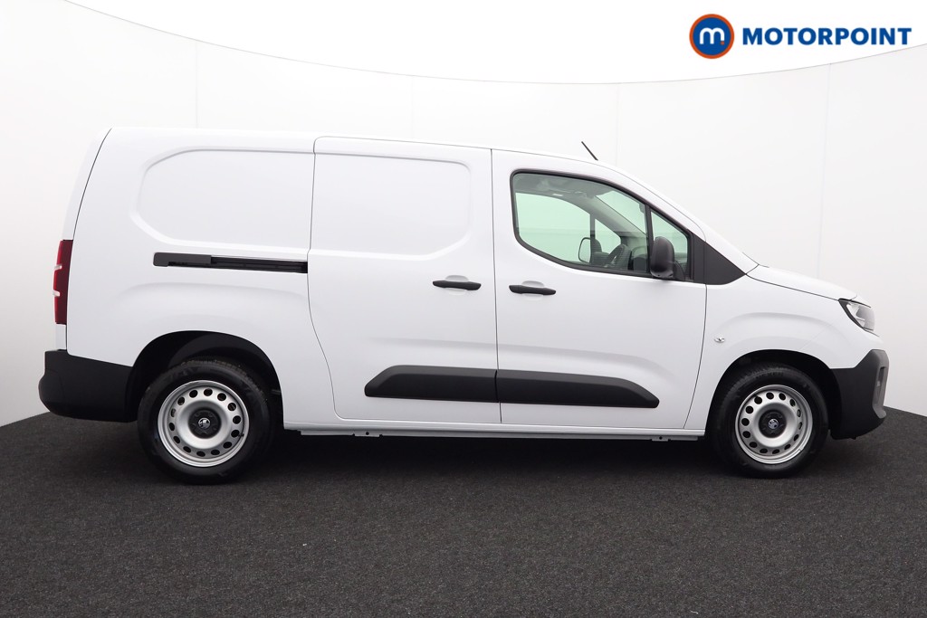 Vauxhall Combo Cargo Prime Manual Diesel Panel Van - Stock Number (1573240) - Drivers side