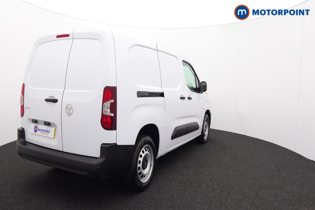 Vauxhall Combo Cargo Prime Manual Diesel Panel Van - Stock Number (1573240) - Drivers side rear corner