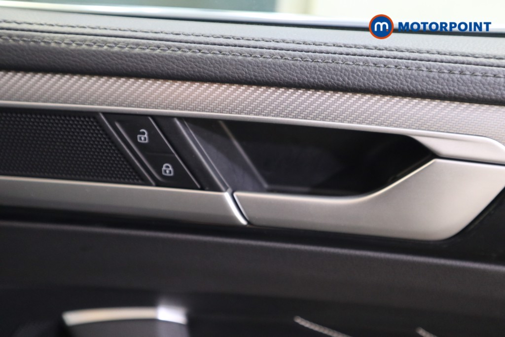 Volkswagen Arteon R-Line Automatic Petrol Hatchback - Stock Number (1573416) - 10th supplementary image