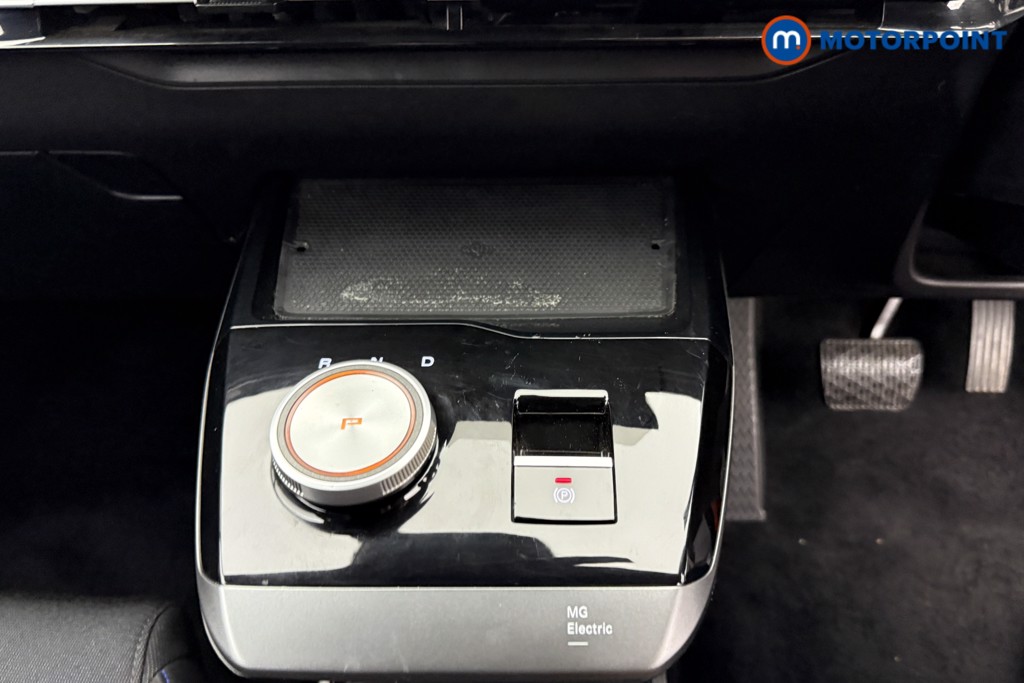 Mg Motor Uk MG4 Trophy Automatic Electric SUV - Stock Number (1573425) - 9th supplementary image